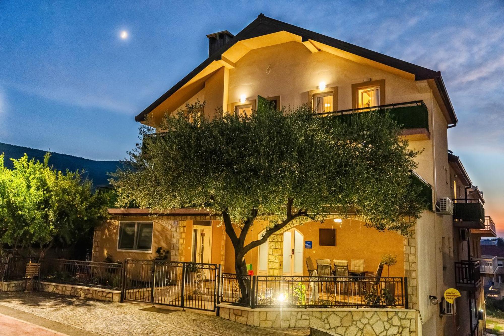 Apparition Hill Apartments Međugorje Extérieur photo